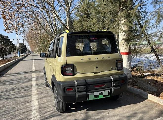 分享：外观独特、续航耐用城市通勤最优选龙8国际龙8网站吉利熊猫骑士用车感受(图2)